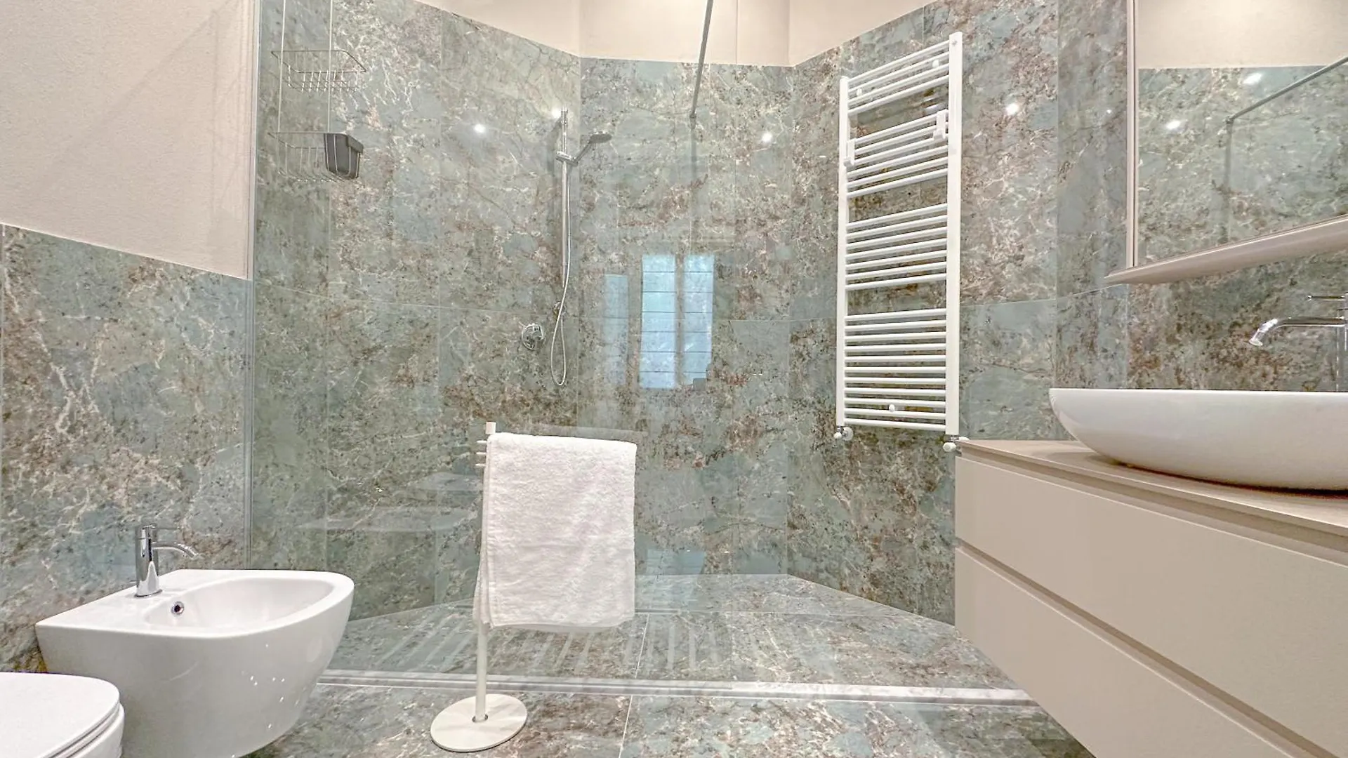 Cirillo Luxury Suite 16 - 3 Min Dall'Arco Della Pace Milan 0*,  Italy